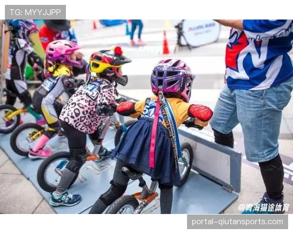 儿童平衡车赛成湘西龙山赛事亮点，2-10岁小选手展现骑行热情