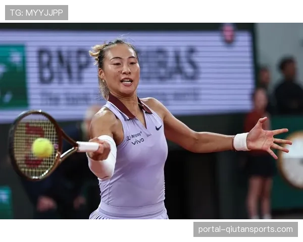 法网考虑调整比赛用球，减轻球员手臂负担