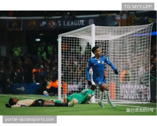 切尔西连扳三球逆转西汉姆联，恩佐补时绝杀震撼斯坦福桥